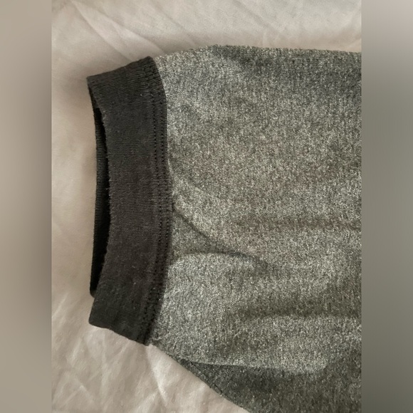 Vintage Disney World Pirates Of The Caribbean Ahoy to the World Holiday Shirt Sm - Picture 7 of 11